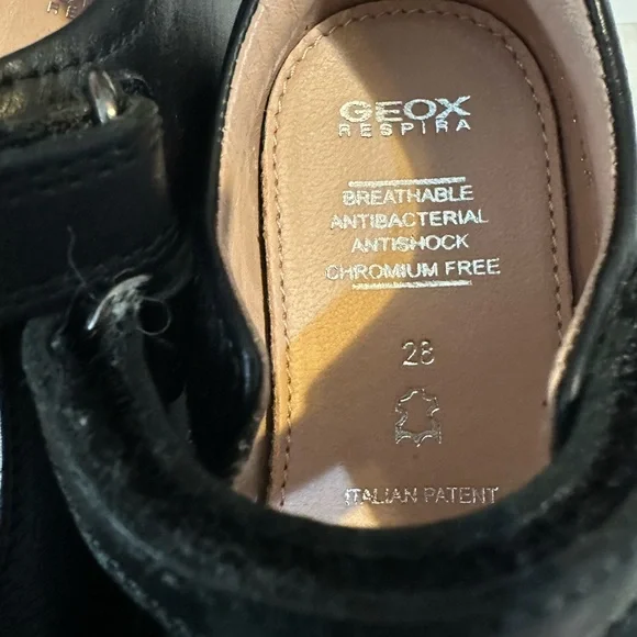 Geox Respira Girls Black Leather Mary Jane Shoe Sz 28 EU / 10.5 US - Picture 5 of 8